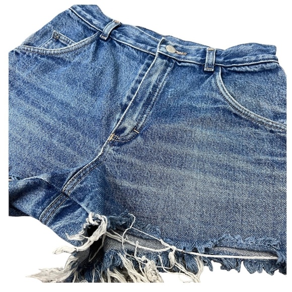 Vintage 100% cotton cut off high rise jeans shorts - Picture 2 of 13